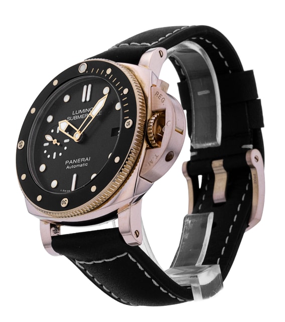 Panerai Submersible PAM00684 Image 2